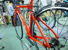 PINARELLO 2018 ROADBIKE GAN S SHIMANO ULTEGRA 11s 179 RED CARBON COLOR（ピナレロ 2018年モデル ロードバイク ガンエス シマノ アルテグラ 11スピード 完成車 レッドカーボン カラー バック）