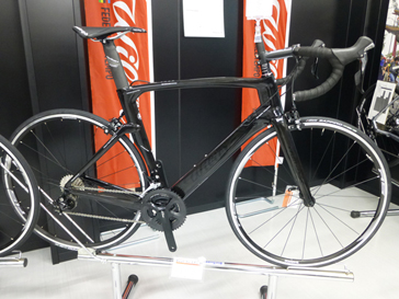 WILIER TRIESTINA 2018 ROADBIKE CENTO1 CENTO 1 AIR 46T SHIMANO 105 11s STEALTH BLACK COLOR（ウィリエール トリエスティーナ  2018年モデル ロードバイク チェント ウノ エアー シマノ 11スピード 完成車 ステルスブラック カラー）