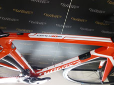 WILIER TRIESTINA 2018 ROADBIKE CENTO10 CENTO 10 AIR SHIMANO R8000 ULTEGRA 11s RED COLOR TOPTUBE（ウィリエール トリエスティーナ  2018年モデル ロードバイク チェント ディエチ エアー シマノ アルテグラ 11スピード 完成車 レッド カラー）