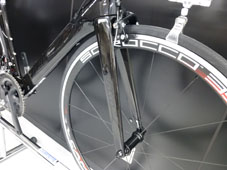 WILIER TRIESTINA 2018 ROADBIKE CENTO1 CENTO 1 AIR 46 SHIMANO 105 11s STEALTH BLACK COLOR FRONT FORK（ウィリエール トリエスティーナ  2018年モデル ロードバイク チェント ウノ エアー シマノ 11スピード 完成車 ステルスブラック カラー）