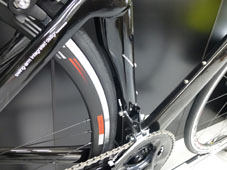 WILIER TRIESTINA 2018 ROADBIKE CENTO1 CENTO 1 AIR 46 SHIMANO 105 11s STEALTH BLACK COLOR FRONT FORK（ウィリエール トリエスティーナ  2018年モデル ロードバイク チェント ウノ エアー シマノ 11スピード 完成車 ステルスブラック カラー）