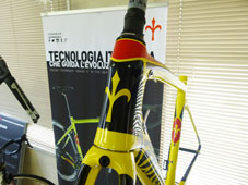 WILIER TRIESTINA 2017 ROADBIKE GTR GRANTURISMO R SL FRAME SET YELLOW RED COLOR HEADTUBE（ウィリエール トリエスティーナ  2017年モデル ロードバイク グランツーリズモ アール エスエル フレームセット イエローレッド カラー）