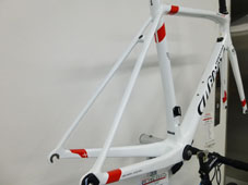 WILIER TRIESTINA 2019 ROADBIKE ZERO.9 ZERO9 LTD LIMITED SHIMANO 105 11s WHITE COLOR SEATSTAY（ウィリエール トリエスティーナ 2019年モデル ロードバイク ゼロノヴェ ゼロ ナイン リミテッド シマノ 11スピード 完成車 ホワイト カラー）