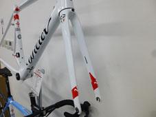 WILIER TRIESTINA 2019 ROADBIKE ZERO.9 ZERO9 LTD LIMITED SHIMANO 105 11s WHITE COLOR FRONT FORK（ウィリエール トリエスティーナ 2019年モデル ロードバイク ゼロノヴェ ゼロ ナイン リミテッド シマノ 11スピード 完成車 ホワイト カラー）