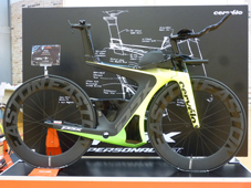 CERVELO 2019 TRIATHLON BIKE P5X DISC FRAME SET Fluoro/Green/Black COLOR（サーベロ 2019年モデル トライアスロン バイク ピーファイブエックス ディスク フレーム セット フルオロ グリーン ブラック カラー）