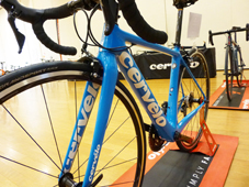 CERVELO 2019 ROADBIKE R2 Shimano 105 R7000 RIVIERA COLOR FRONT FORK（サーベロ 2019年モデル ロードバイク アールツー シマノ 完成車 リビエラ カラー）