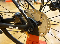 CERVELO 2019 ROADBIKE R3 Shimano R8020 ULTEGRA DISC BLACK COLOR SM-RT800 ST（サーベロ 2019年モデル ロードバイク アールスリー シマノ アルテグラ ディスク 完成車 ブラック カラー）