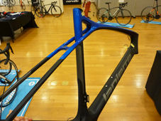 LAPIERRE 2019 ROADBIKE XELIUS SL ULTIMATE FRAME SET MATTE BLACK METARIC BLUE COLOR SEATSTAY（ラピエール 2019年 モデル ロードバイク ゼリウス エスエル アルティメイト フレームセット マットブラック/メタリックブルー カラー）