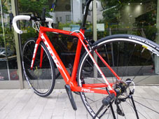 LOOK 2019 ROADBIKE 785 HUEZ SHIMNO 105 COMPLETED RED GLOSSY SEATSTAY（ルック 2019年モデル ロードバイク ヒュエズ シマノ 完成車 レッドグロッシー