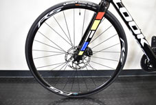LOOK 2019 ROADBIKE 785 HUEZ DISC SHIMNO 105 COMPLETED PROTEAM BLACK GLOSSY WHEEL WH-RS170（ルック 2019年モデル ロードバイク ヒュエズ ディスク シマノ 完成車 プロチームブラックグロッシー