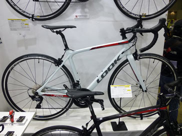 LOOK 2019 ROADBIKE 765 OPTIMUM ULTEGRA MIX R8000 COMPLETED WHITE GLOSSY COLOR（ルック 2019年モデル オプティマ厶 シマノ アルテグラ ミックス 完成車 ロードバイク ホワイトグロッシー カラー 実車）