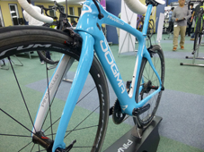 PINARELLO 2019 ROADBIKE DOGMA F10 FRAME SET 206 DIAMOND BLUE COLOR FRONT FORK（ピナレロ 2019年モデル ロードバイク ドグマ エフテン フレームセット ダイアモンドブルー カラー）