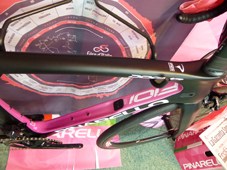 PINARELLO 2019 ROADBIKE DOGMA F101 F10 FRAME SET 215 Giro d’Italia COLOR TOPTUBE DOWNTUBE（ピナレロ 2019年モデル ロードバイク ドグマ エフテン フレームセット ジロ・デ・イタリア カラー シートチューブ）