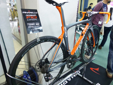 PINARELLO 2019 ROADBIKE DOGMA F10 DISK DISC FRAME SET 915 MARS ORANGE COLOR SEATSTAY（ピナレロ 2019年モデル ロードバイク ドグマ エフテン ディスク フレームセット マーズオレンジ カラー）