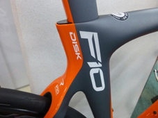 PINARELLO 2019 ROADBIKE DOGMA F10 DISK DISC FRAME SET 915 MARS ORANGE COLOR SEATTUBE（ピナレロ 2019年モデル ロードバイク ドグマ エフテン ディスク フレームセット マーズオレンジ カラー）