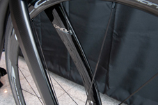 PINARELLO 2019 ROADBIKE PRINCE FX FRAME SET 747 BOB MATAL BLACK COLOR FRONT FORK（ピナレロ 2019年モデル ロードバイク プリンス エフエックス フレーム セット ボブ メタル ブラックオンブラック カラー）