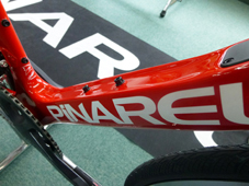 PINARELLO 2019 ROADBIKE PRINCE FX FRAMESET 714 RED WHITE COLOR Concave Downtube（ピナレロ 2019年モデル ロードバイク プリンス エフエックス フレームセット レッドホワイト カラー）