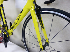 WILIER TRIESTINA 2019 ROADBIKE CENTO10 CENTO 10 AIR PRO SHIMANO ULTEGRA YELLOW BLACK COLOR　FRONT FORK（ウィリエール トリエスティーナ 2019年モデル ロードバイク チェント ディエチ エアー プロ シマノ アルテグラ 完成車 イエローブラック カラー）