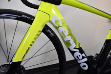 CERVELO 2020 ROADBIKE S3 DISC s3disc R8020 ULTEGRA FLUORO BLACK WHITE DOWNTUBE サーベロ 2020年モデル ロードバイク エススリー ディスク アルテグラ 完成車 フルオロブラックホワイト