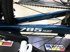 LOOK 2020 ROADBIKE 785 HUEZ 785HUEZ DISC SHIMNO 105 COMPLETED METARIC BLUE GLOSSY CHAINSTAY ルック 2020年モデル ロードバイク ヒュエズ ディスク シマノ アルテグラ 完成車 メタリックブルーグロッシー