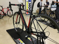 LOOK 2020 ROADBIKE 785 HUEZ RS FRAME SET BLACK RED GLOSSY MATT SEATSTAY ルック 2020年モデル ヒュエズ アールエス ロードバイク ブラックレッドグロッシーマット