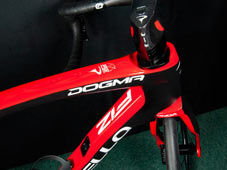 PINARELLO 2020 ROADBIKE DOGMA F12 DURAACE Di2 COMPLETED 429 URANUS BLACK RED TOPTUBE（ピナレロ 2020年モデル ロードバイク ドグマ エフトゥエルブ 電動 デュラエース 完成車 ブラックレッド）