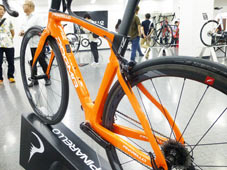 PINARELLO 2021 ROADBIKE DOGMA F12 DISK DISC FRAME SET 442 VENUS ORANGE SEATSTAY（ピナレロ 2021年モデル ロードバイク ドグマ エフトゥエルブ ディスク フレーム セット　ビーナス オレンジ）