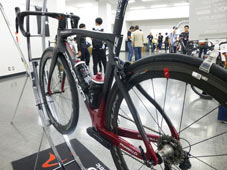 PINARELLO 2021 ROADBIKE DOGMA F12 DISK DISC FRAME SET 015 TEAM INEOS SEATSTAY（ピナレロ 2021年モデル ロードバイク ドグマ エフトゥエルブ ディスク フレーム セット チームイネオス）