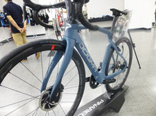 PINARELLO 2021 ROADBIKE DOGMA F12 DISK DISC ULTEGRA Di2 443 VERTIGO BLUE FRONTFORK（ピナレロ 2021年モデル ロードバイク ドグマ エフトゥエルブ アルテグラ 完成車 バーチゴブルー）