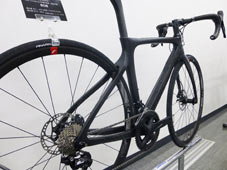 PINARELLO 2020 ROADBIKE PRINCE DISK DISC princedisk SHIMANO R8070  ULTEGRA Di2 275 BOB SEATSTAY（ピナレロ 2020年モデル ロードバイク プリンス ディスク プリンスディスク シマノ 電動 アルテグラ 完成車 ボブ）