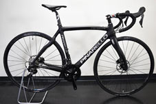 PINARELLO 2020 ROADBIKE RAZHA DISK SHIMANO 105 R7020 MIX 11s 306 BLACK MATT（ピナレロ 2020年モデル ロードバイク ラザ ディスク シマノ ミックス 11スピード 完成車 ブラックマット）