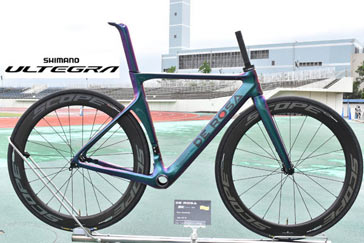 DEROSA 2021 ROADBIKE SK PININFARINA DISK DISC skpininfarina SHIMANO R8020 ULTEGRA Camaleonte デローザ 2021年モデル ロードバイク エスケーピニンファリーナ ディスク シマノ アルテグラ 完成車 カメレオン