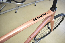 DEROSA 2021 ROADBIKE IDOL DISK DISC idoldisk SHIMANO R7020 R7000 105 Salmonpink TOPTUBE デローザ 2021年モデル ロードバイク アイドル ディスク アイドルディスク シマノ 完成車 サーモンピンク