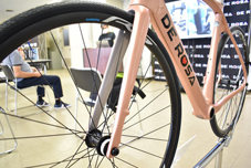 DEROSA 2021 ROADBIKE IDOL DISK DISC idoldisk SHIMANO R8020 ULTEGRA Salmonpink FRONTFORK デローザ 2021年モデル ロードバイク アイドル ディスク アイドルディスク シマノ アルテグラ 完成車 サーモンピンク