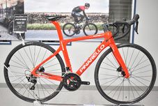 PINARELLO 2021 ROADBIKE PARIS DISK PARIADISK SHIMANO 105 11s A105 RED ピナレロ 2021年モデル ロードバイク パリ ディスク シマノ  11スピード 完成車 レッド