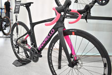 PINARELLO 2022 ROADBIKE PRINCE DISK DISC princedisk SHIMANO R8100 R8170 ULTEGRA Di2 12s A215 BOB PINK FRONT ピナレロ 2022年モデル ロードバイク プリンス シマノ アルテグラ 11スピード 完成車 ボブピンク