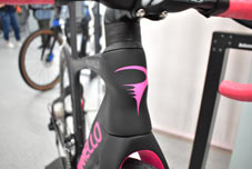 PINARELLO 2021 ROADBIKE PRINCE DISK DISC princedisk SHIMANO ULTEGRA 11s A215 BOB PINK HEAD ピナレロ 2021年モデル ロードバイク プリンス シマノ アルテグラ 11スピード 完成車 ボブピンク