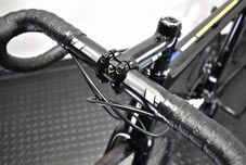 LOOK 2022 ROADBIKE 785HUEZ DISC SHIMANO ULTEGRA COMPLETED PROTEAM BLACK GLOSSY HANDLE STEM LS2 ルック 2022年モデル ロードバイク ヒュエズディスク シマノ アルテグラ 完成車 プロチームブラックグロッシー