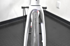 LOOK 2022 ROADBIKE 795 BLADE RS DISC R9200 DURAACE PROTEAM WHITE GLOSSY FRONT FORK ルック 2022年モデル ロードバイク ブレード アールエス ディスク シマノ 電動 デュラエース 完成車 12スピード プロチームホワイトグロッシー フロントフォーク