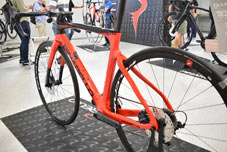 PINARELLO 2022 ROADBIKE PRINCE DISK DISC princedisk SHIMANO 105 11s B212 RADIANT RED SEATSTAY ピナレロ 2022年モデル ロードバイク プリンス シマノ 11スピード 完成車 ラディアントレッド