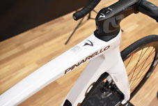 PINARELLO 2022 ROADBIKE PRINCE DISC DISK princedisk SHIMANO R8100 R8170 ULTEGRA Di2 12s B216 BOREALIS WHITE TOPTUBE ピナレロ 2022年モデル ロードバイク プリンス シマノ アルテグラ 11スピード 完成車 ボレアリスホワイト