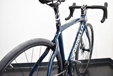 PINARELLO 2022 ROADBIKE RAZHA DISK RAZHADISK T600 SHIMANO 105 R7000 11s B364 ANTWARP BLUE ピナレロ 2022年モデル ロードバイク ラザディスク シマノ 11スピード 完成車 アントワープブルー シートチューブ