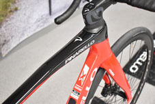 PINARELLO 2023 ROADBIKE ENDURANCE X3 DISK x3disk SHIMANO ULTEGRA R8100105 R7100d D161 DEEP RED ピナレロ 2023年モデル ロードバイク エンデュランス エックススリー エックス スリー ディスク シマノ 電動 12スピード 完成車 ディープ レッド TOPTUBE