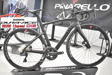 PINARELLO 2023 ROADBIKE F7 DISK f7disk T900 SHIMANO DURAACE R9200 Di2 12s 12speed D102 RAZOR BLACK ピナレロ 2023年モデル ロードバイク エフセブン エフ セブン ディスク シマノ 電動 デュラエース 12スピード 完成車 レーザー ブラック