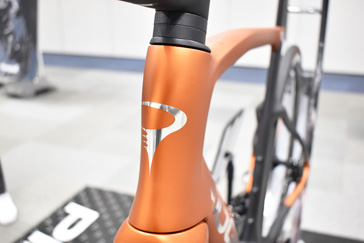 PINARELLO 2026 ROADBIKE DOGMA F DOGAMF DISK DISC M40X FRAME SET frameset MY26 H102 LUXTER AMBER ピナレロ 2026年モデル ロードバイク ドグマエフ ディスク フレームセット ルクスターアンバー 1