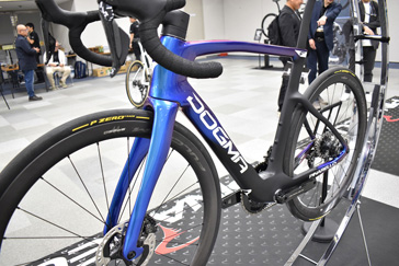 PINARELLO 2026 ROADBIKE DOGMA F DOGAMF DISK DISC M40X FRAME SET frameset MY26 H103 LUXTER BLUE SHINY ピナレロ 2026年モデル ロードバイク ドグマエフ ディスク フレームセット ルクスターブルーシャイニー 4