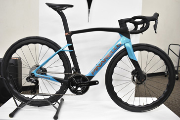 PINARELLO 2027 2026 ROADBIKE ENDURANCE DOGMA X DOGAMX DISK DISC M40X FRAME SET frameset J123 Aqua Veil ピナレロ 2027年モデル 2026年モデル ロードバイク エンデュランス ドグマエックス ディスク フレームセット アクアヴェイル